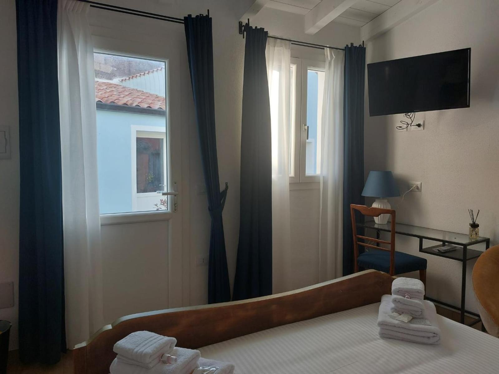 B&B Il Borgo Delle Emozioni Dolianova Экстерьер фото