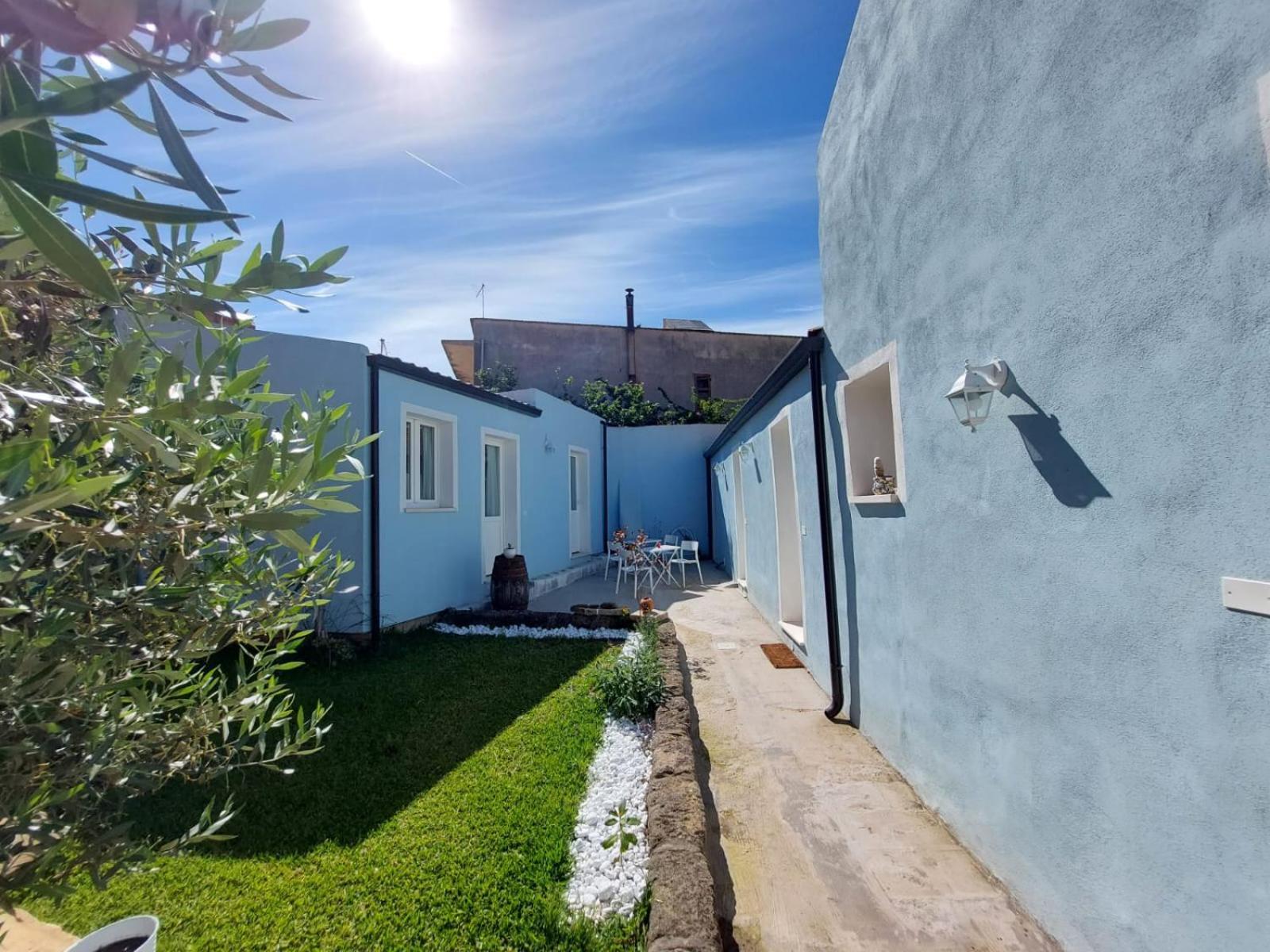 B&B Il Borgo Delle Emozioni Dolianova Экстерьер фото